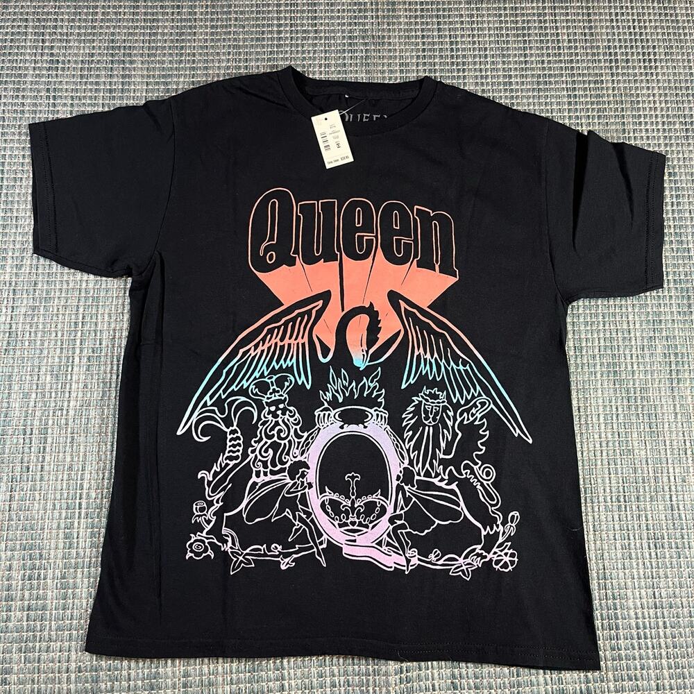 Queen Logo Graphic Tee Women’s Sz XS New